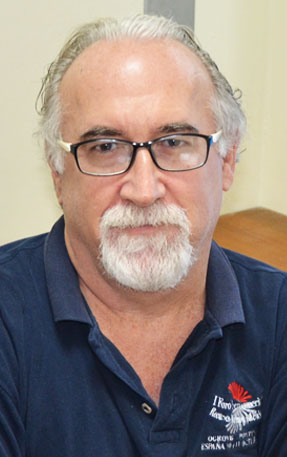 César