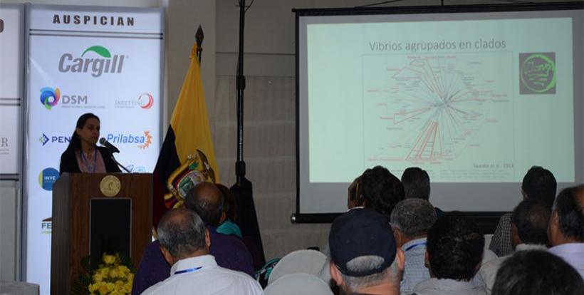 Dra. Bonny Bayot - CENAIM - Ecuador.jpg